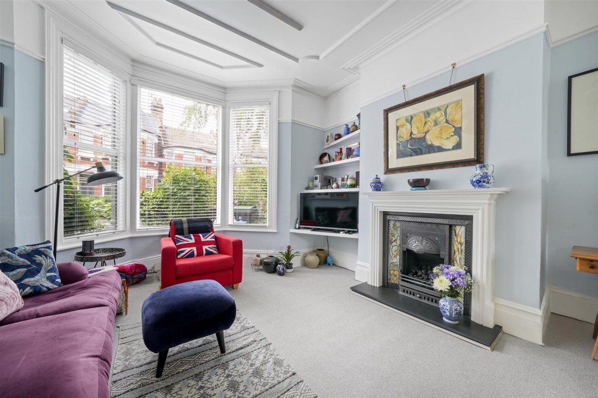 Image for London, N8 0BL