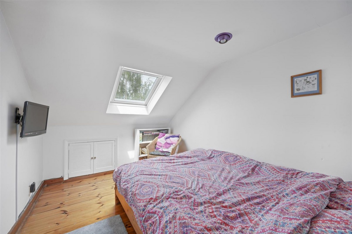 Image for London, N8 0BL