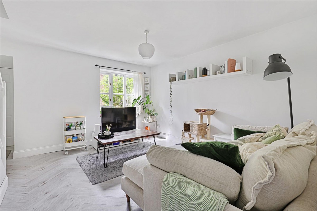 Image for London, N16 5SE