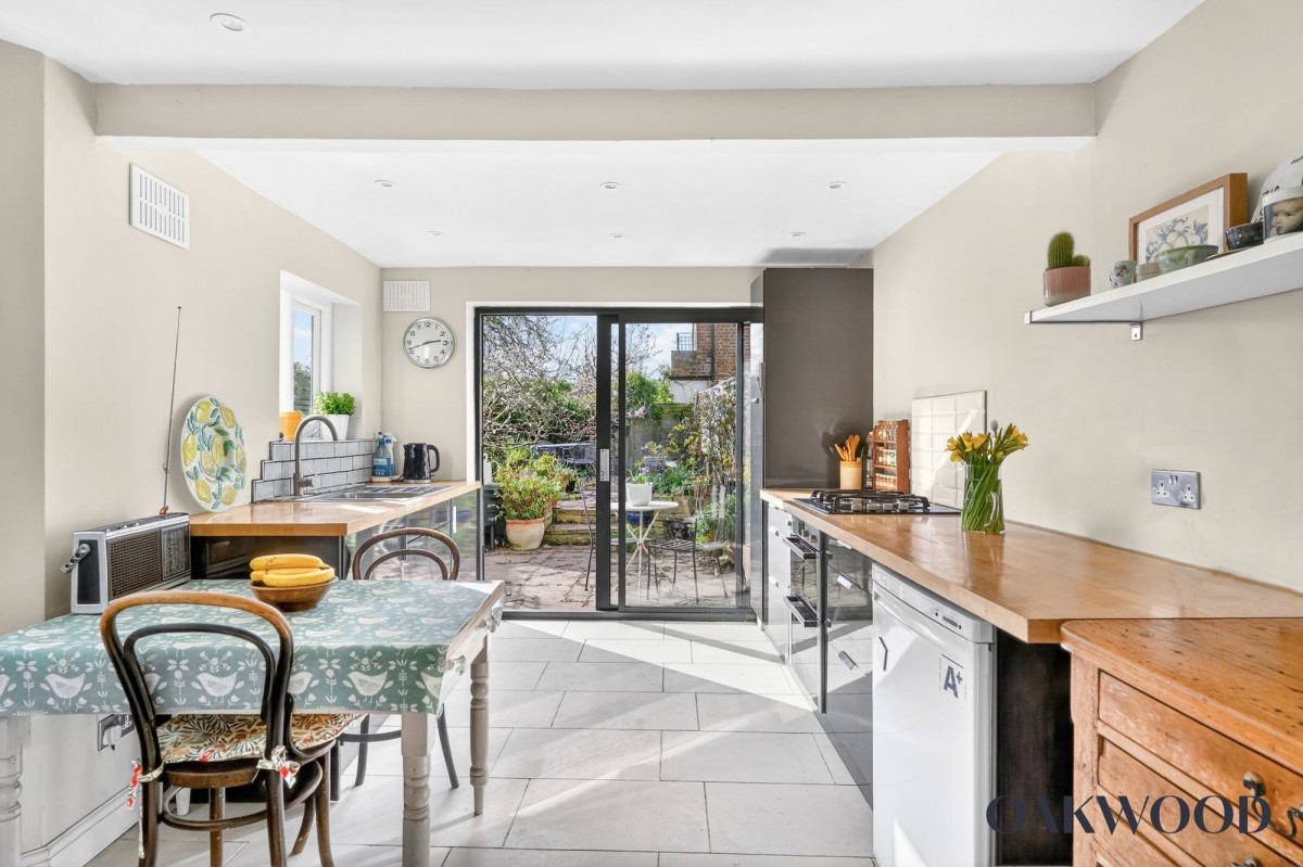 Image for London, N16 0HA