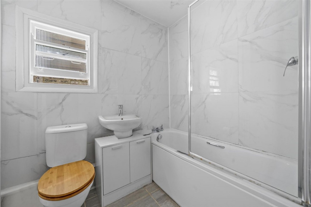 Image for London, N16 7AP