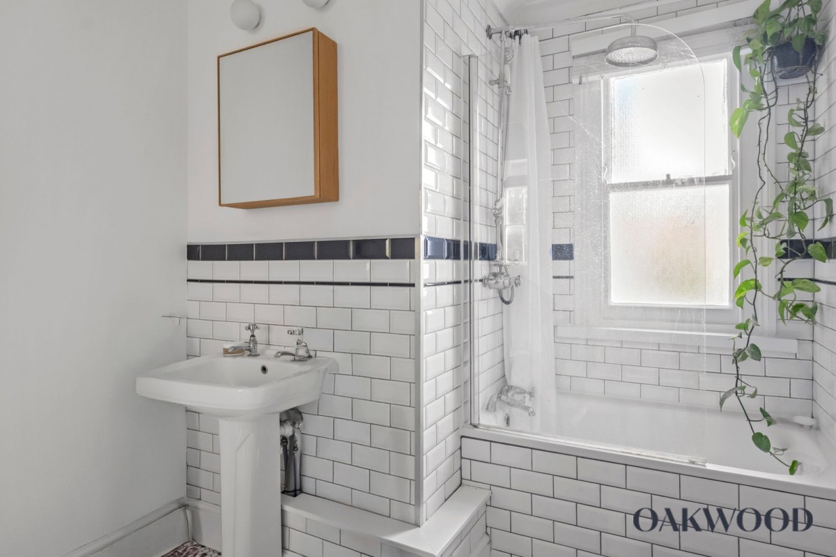 Image for London, N16 6BB