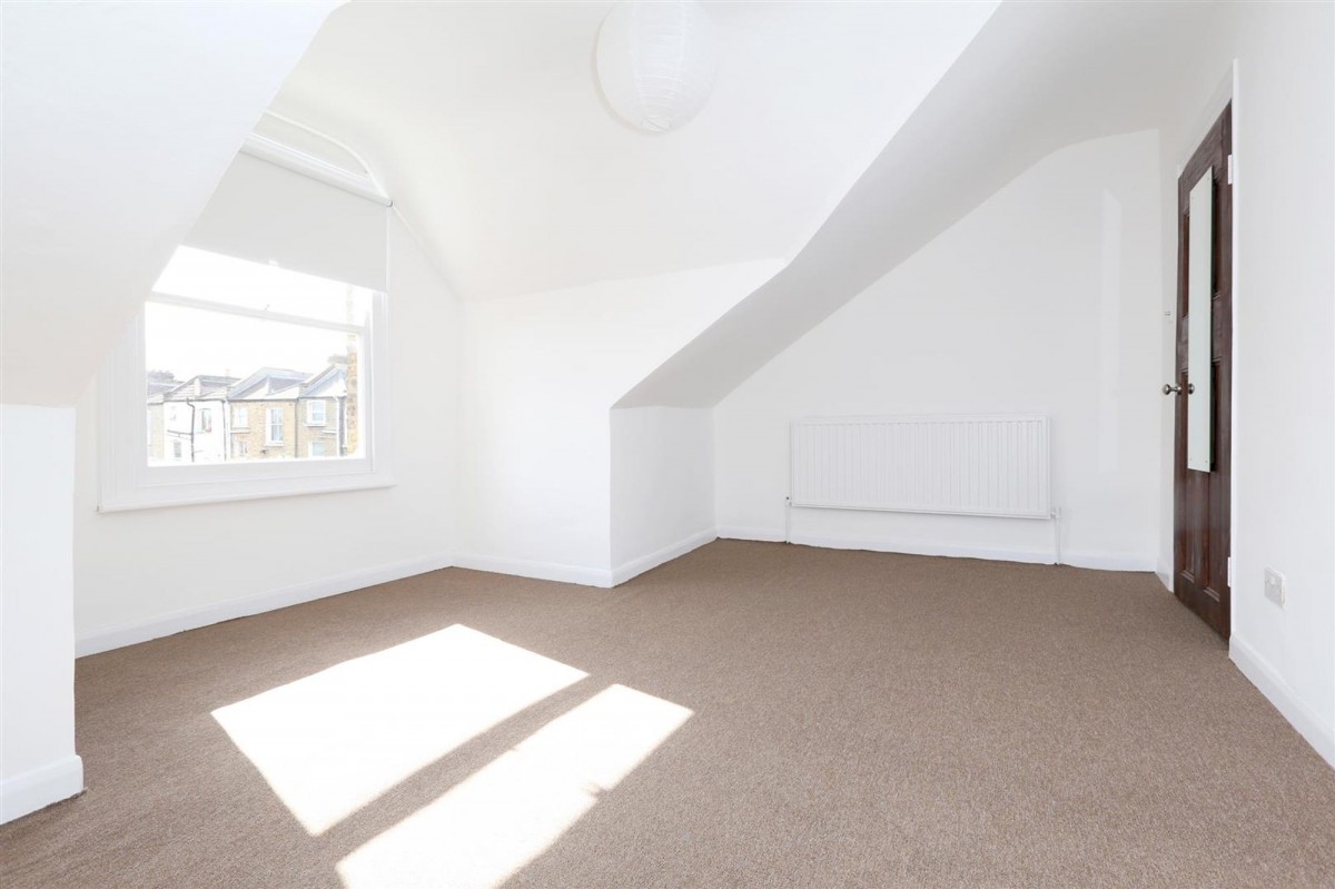 Image for 98 Brighton Road, N16 8EG