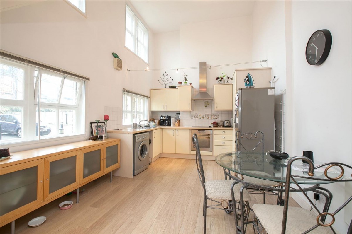 Image for London, N16 0RF