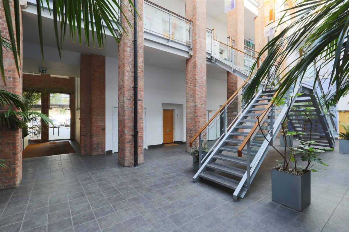 Image for London, N16 0RF