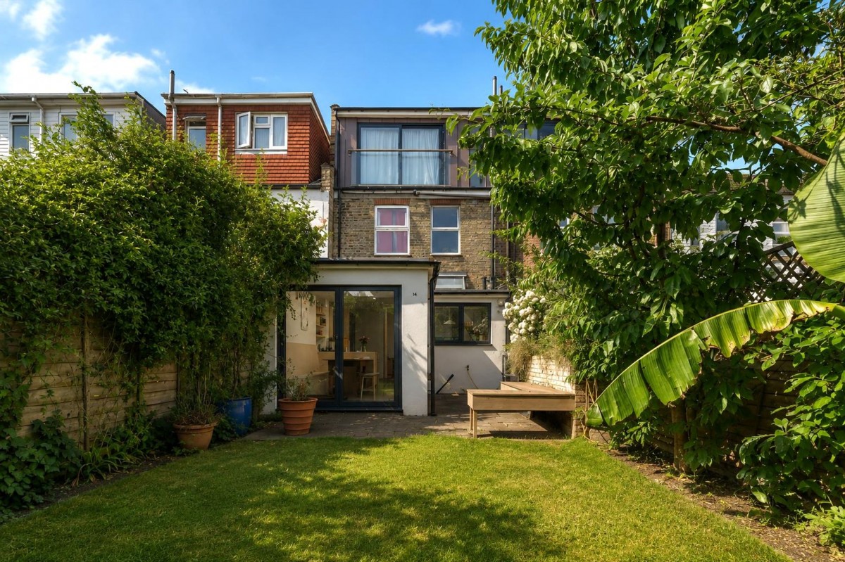 Image for London, N22 5EL