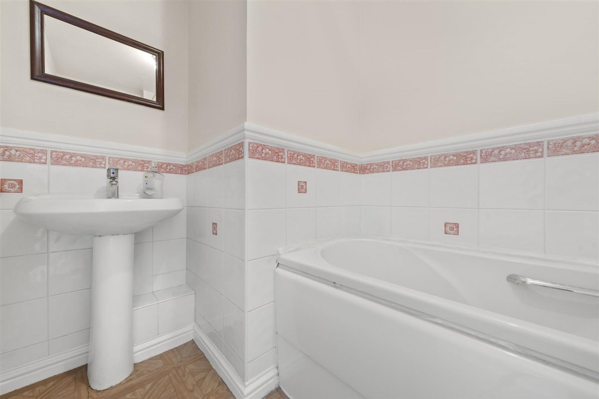 Image for London, N16 5HR
