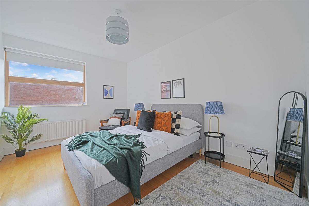 Image for 42 Newington Green, N16 9PQ