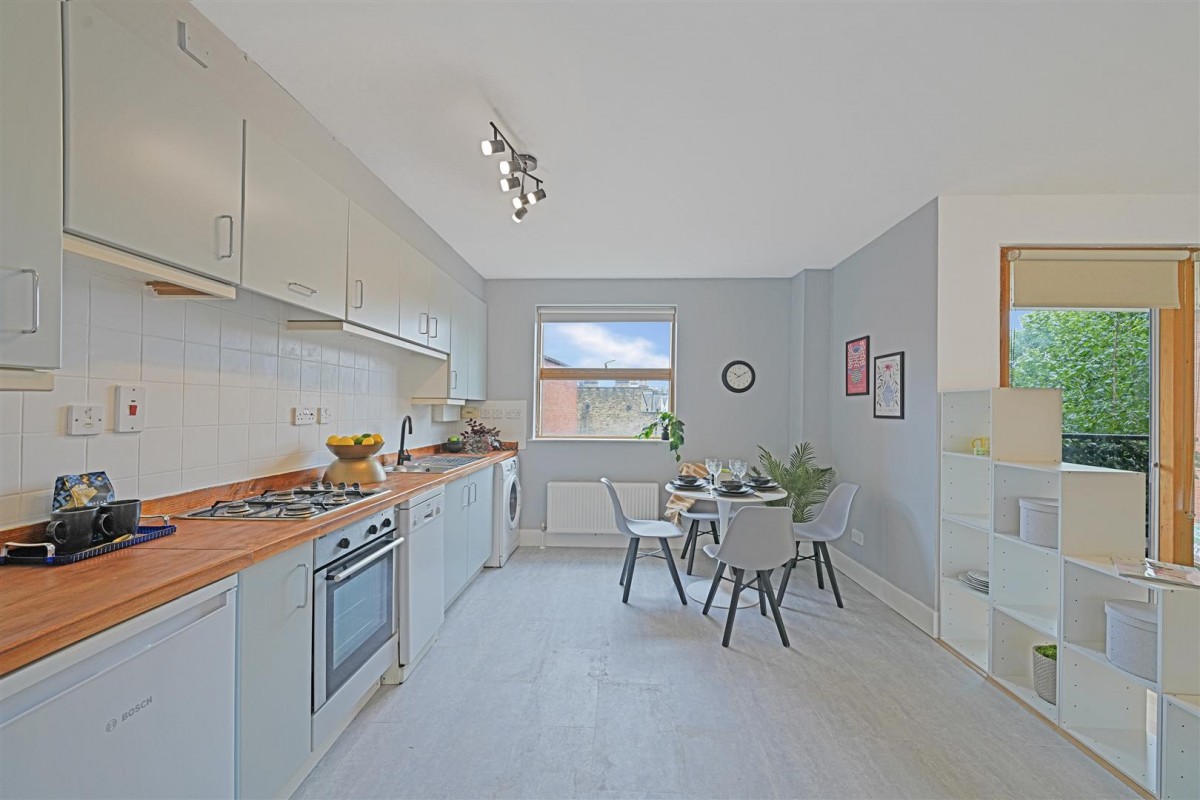 Image for 42 Newington Green, N16 9PQ