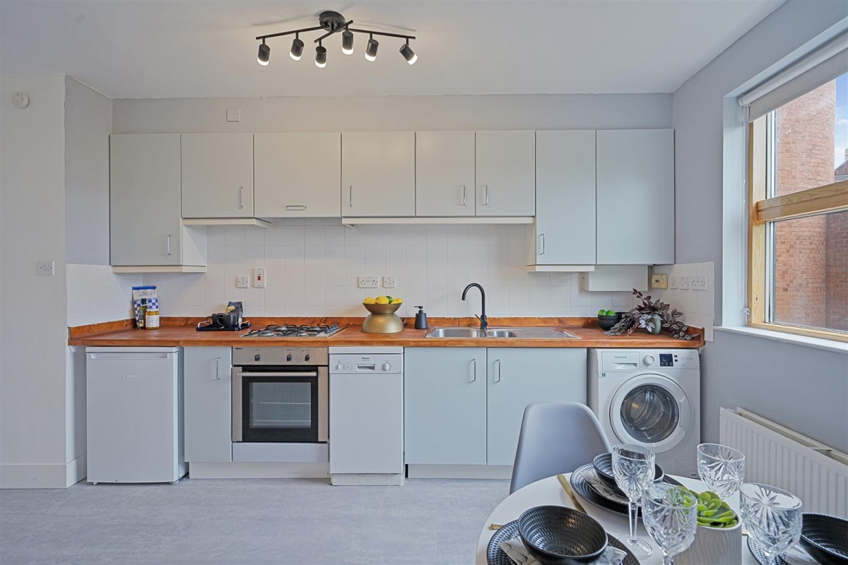 Image for 42 Newington Green, N16 9PQ