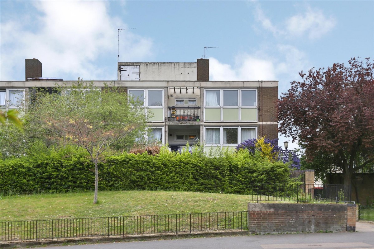 Image for Rowley Gardens, N4 1HW