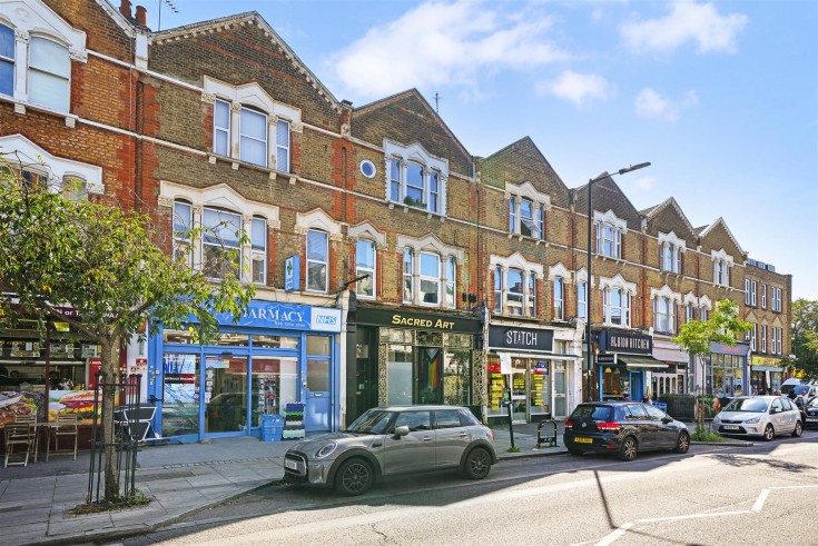 Albion Road, N16 9PA