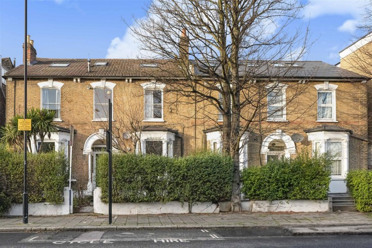 Lordship Park, N16 5UN