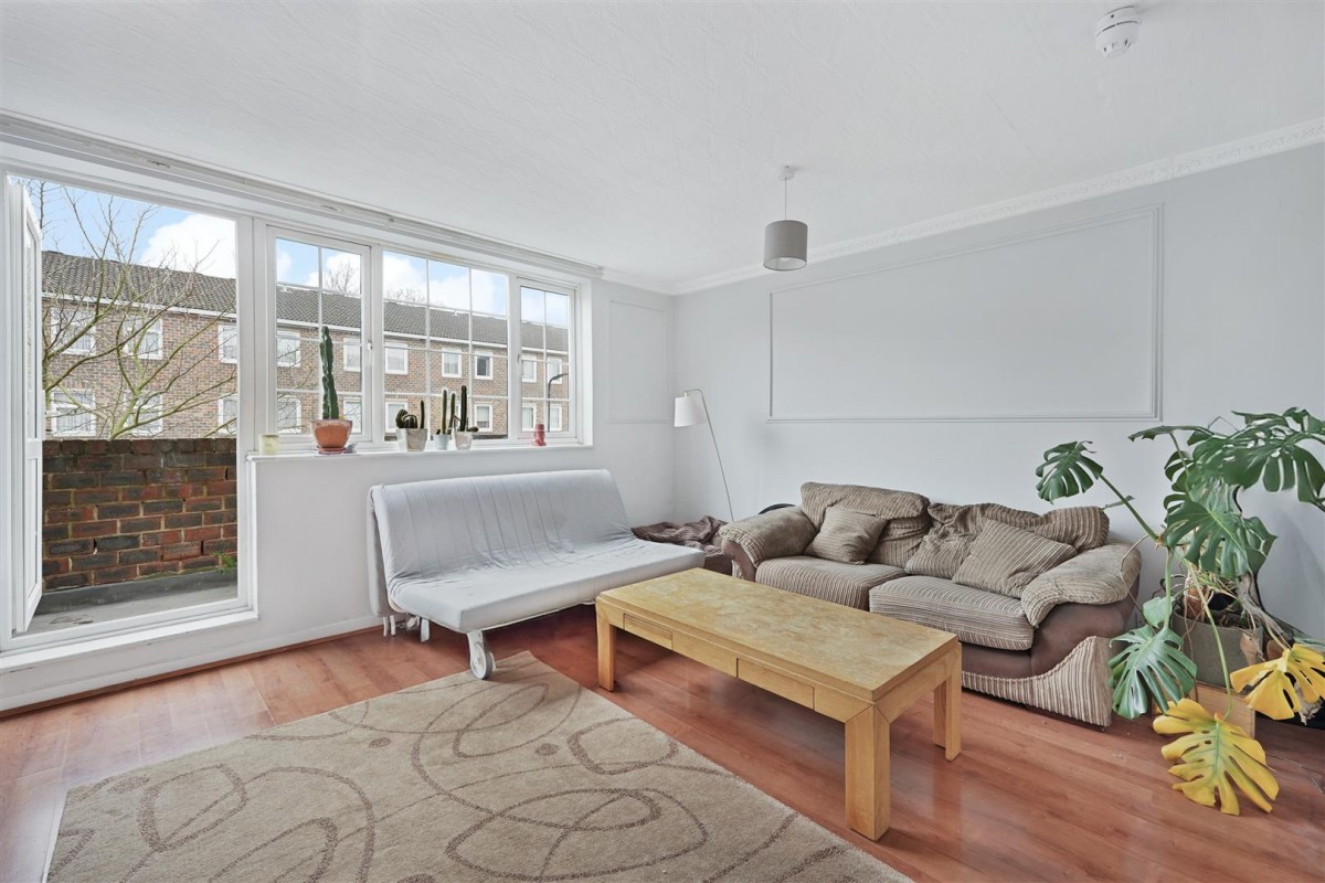 Image for Lilian Close, N16 0SG