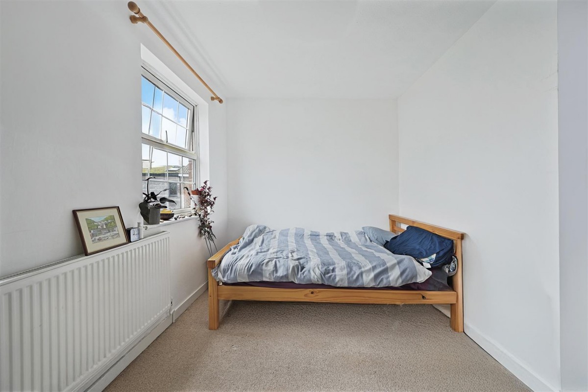 Image for Lilian Close, N16 0SG