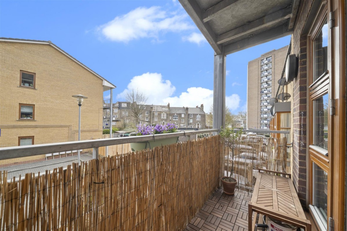 Image for 69 George Downing Estate, Cazenove Road, N16 6BY