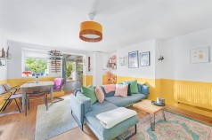 Alkham Road, N16 7AA