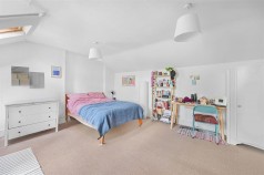 Alkham Road, N16 7AA