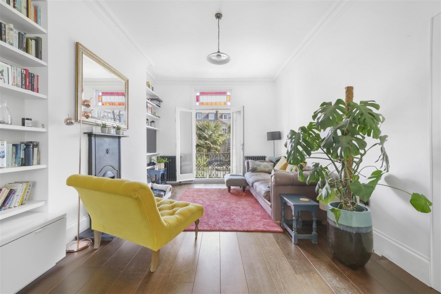 Springdale Road, N16 9NT