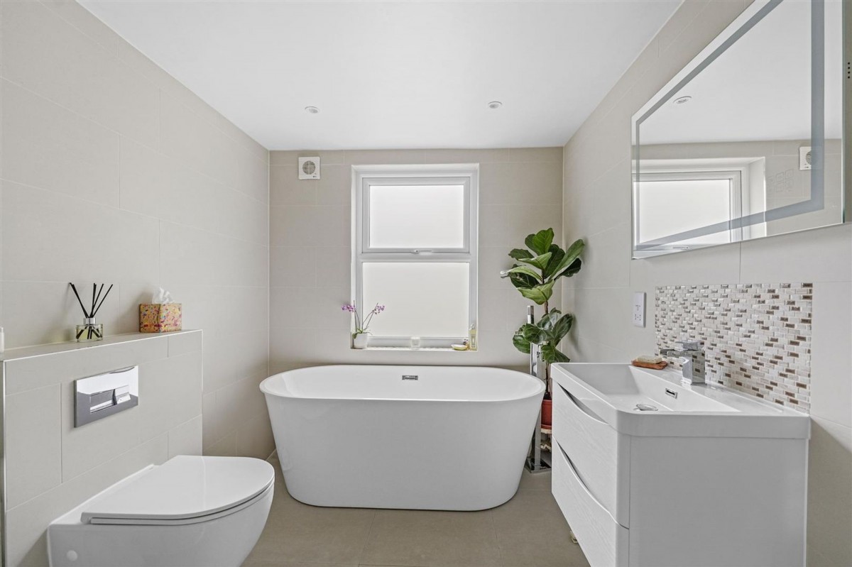 Image for London, N16 6TL
