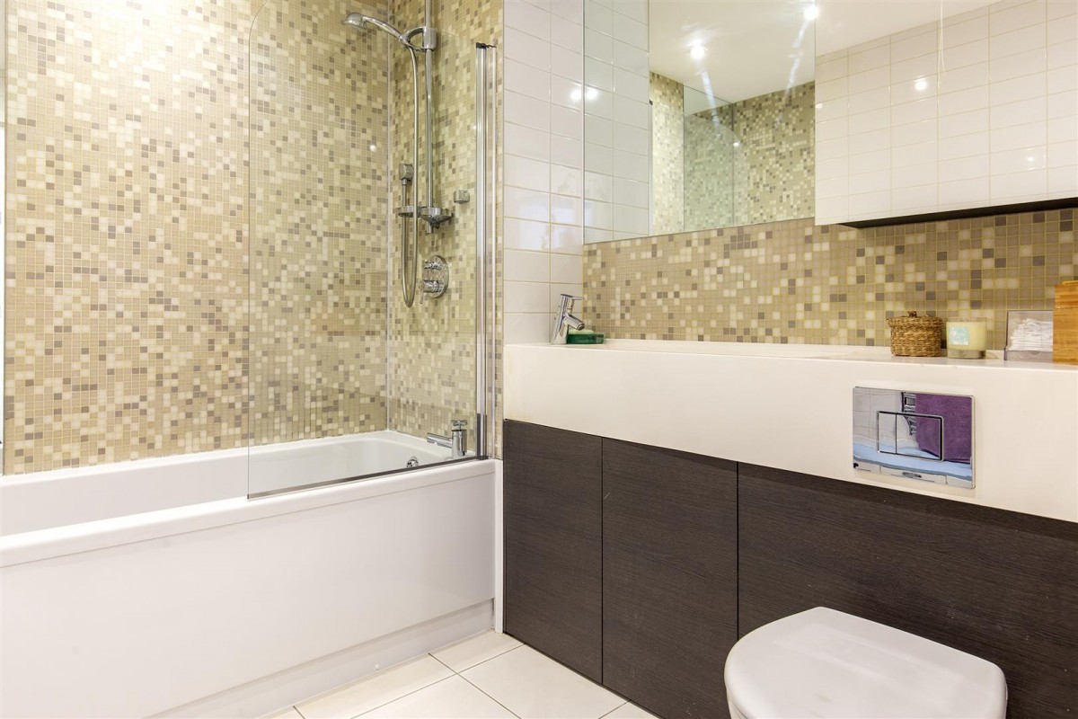 Image for Chadwell Lane, N8 7RZ