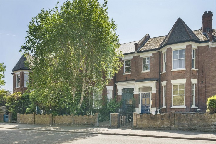 Manor Road, N16 5BQ