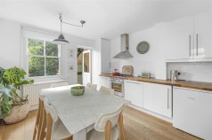 Forburg Road, N16 6HT