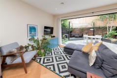 Barn Street, N16 0JT