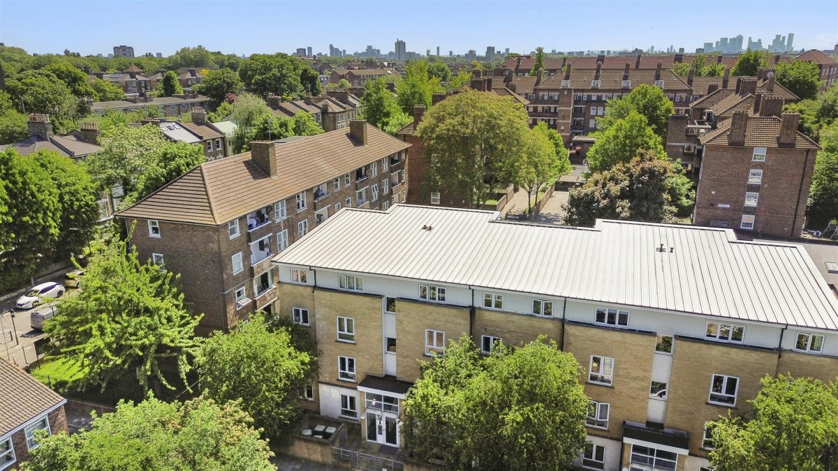 Image for Lordship Grove, N16 0QE