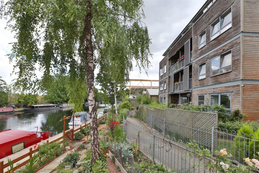 Saw Mill Way, N16 6AE