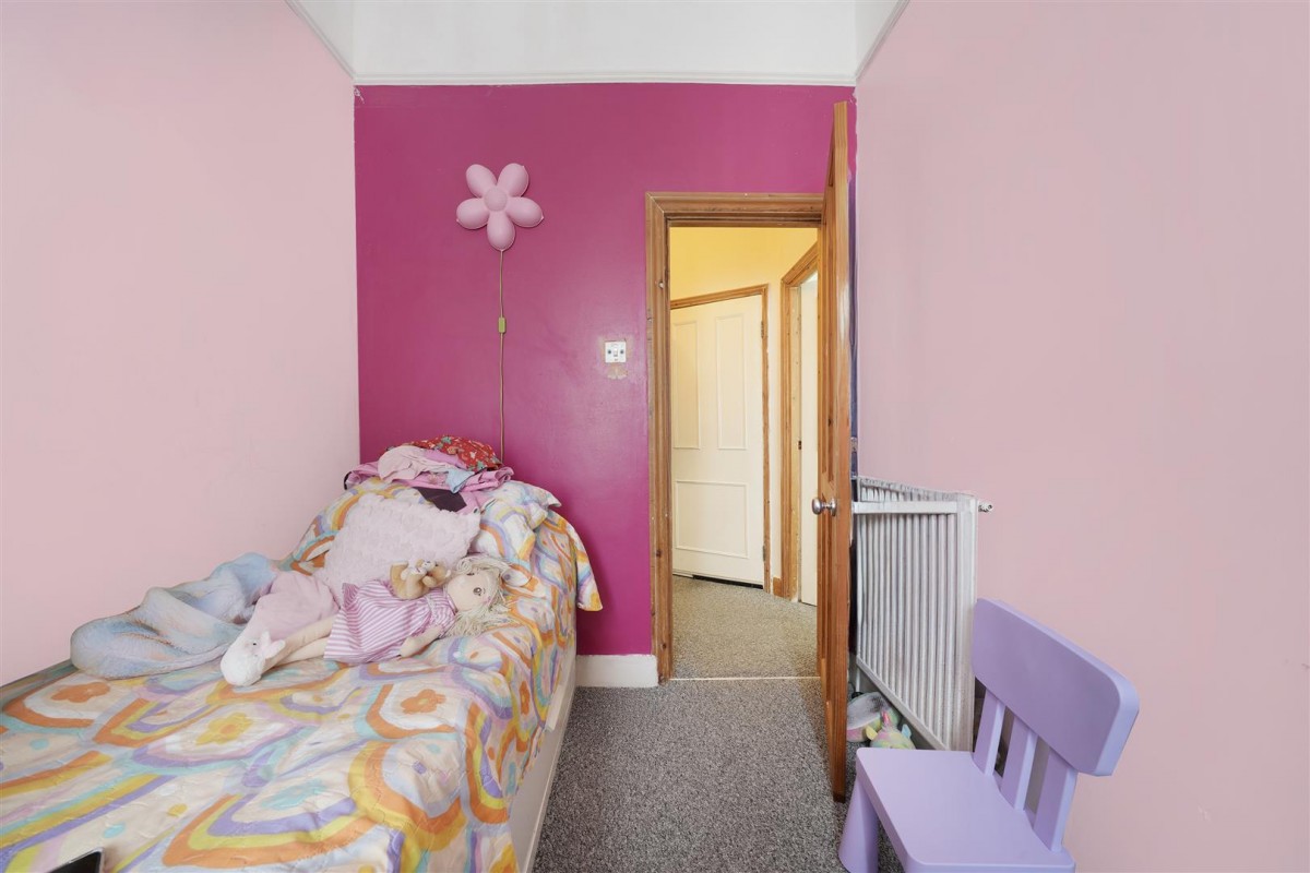 Image for 27 Amhurst Park, N16 5DJ