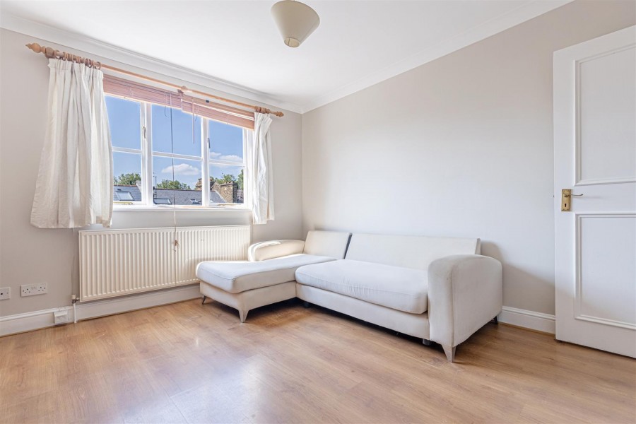 Alkham Road, N16 7AA