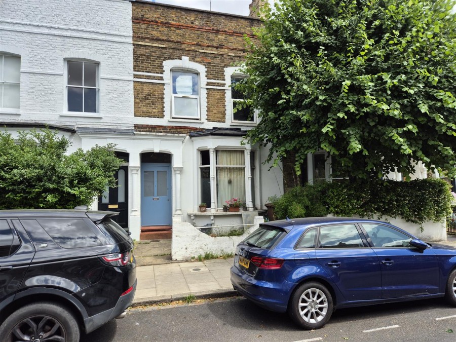 Bayston Road, N16 7LT