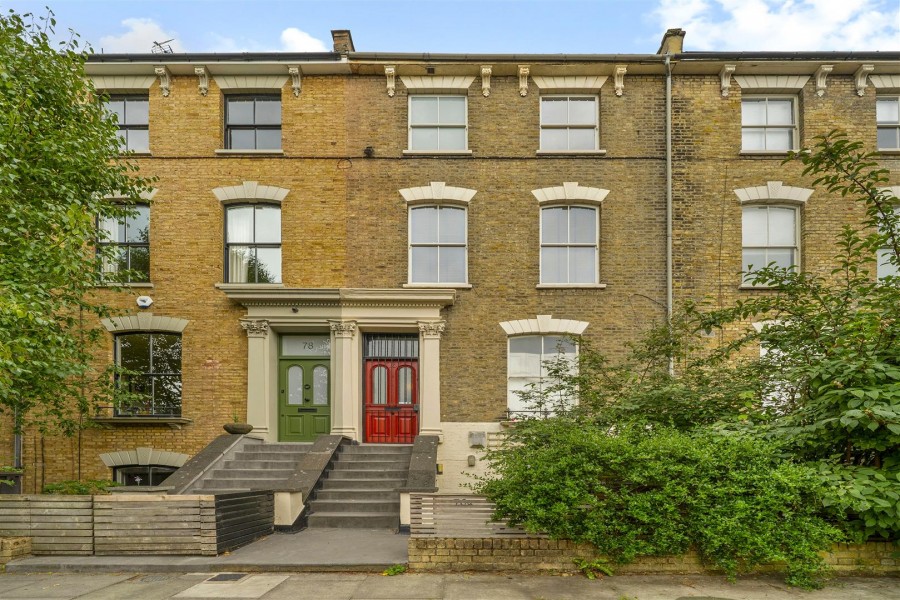 Sandringham Road, E8 2LL