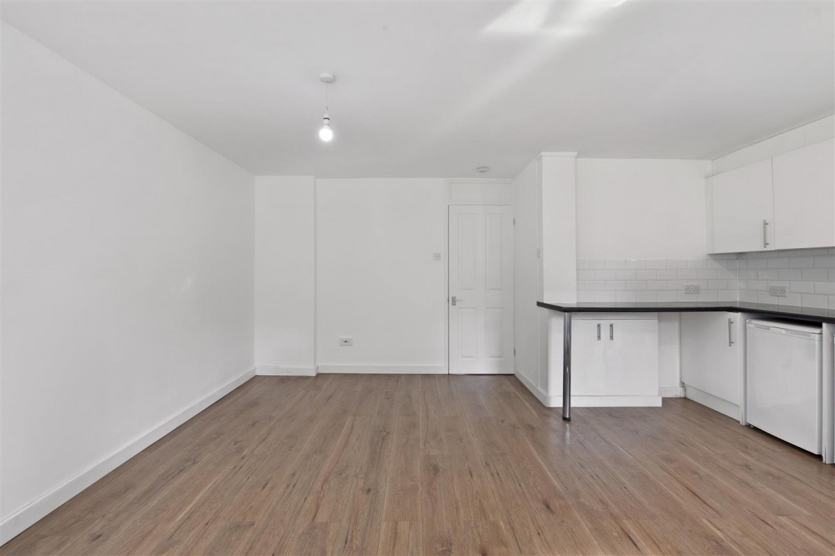 Image for Poplar Grove, N11 3NL