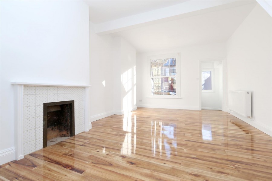 Moselle Avenue, N22 6EU