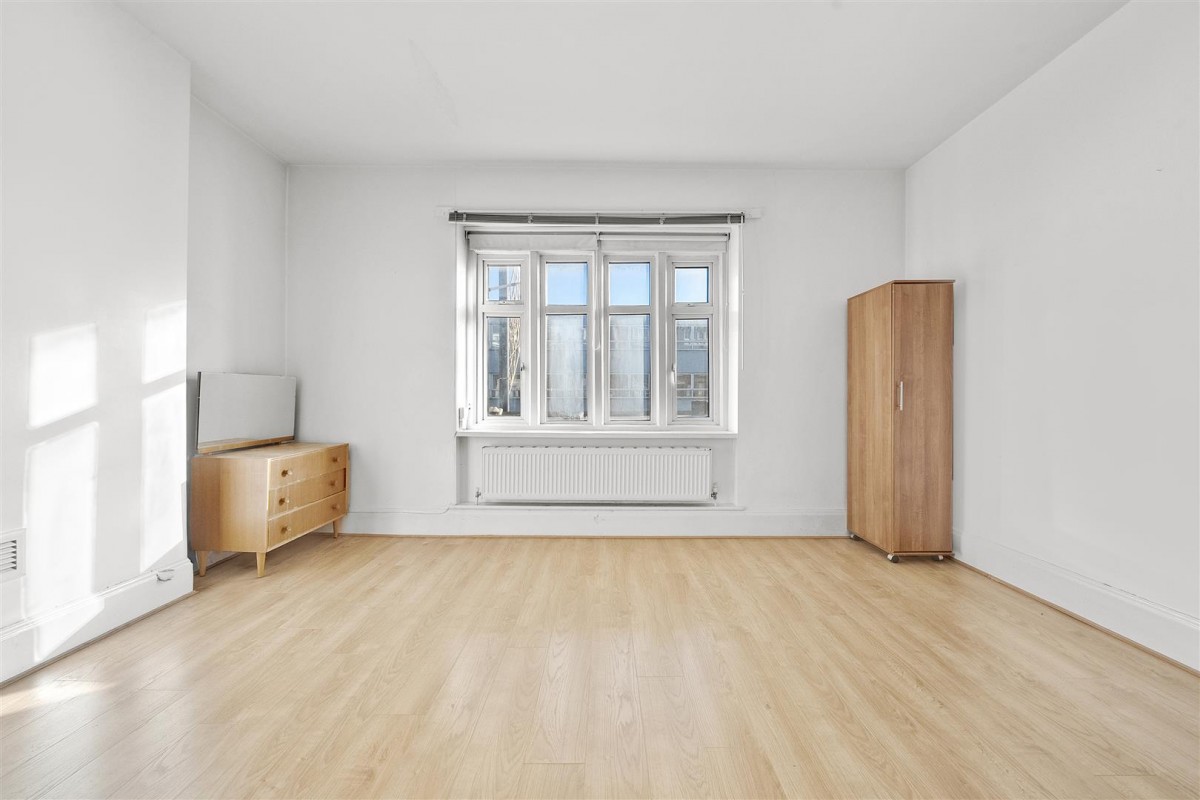 Image for Green Lanes, N13 4TY