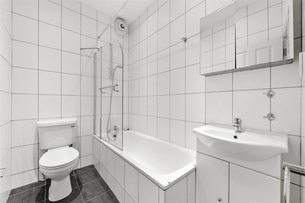 Image for Green Lanes, N13 4TY