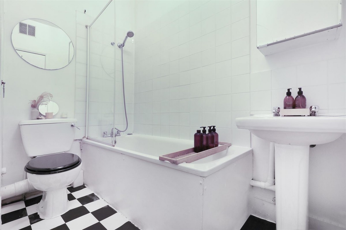 Image for Navarino Road, E8 1AD