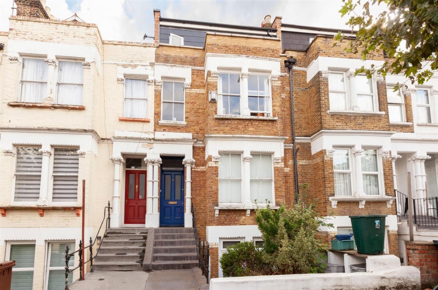 London, N16 6DW
