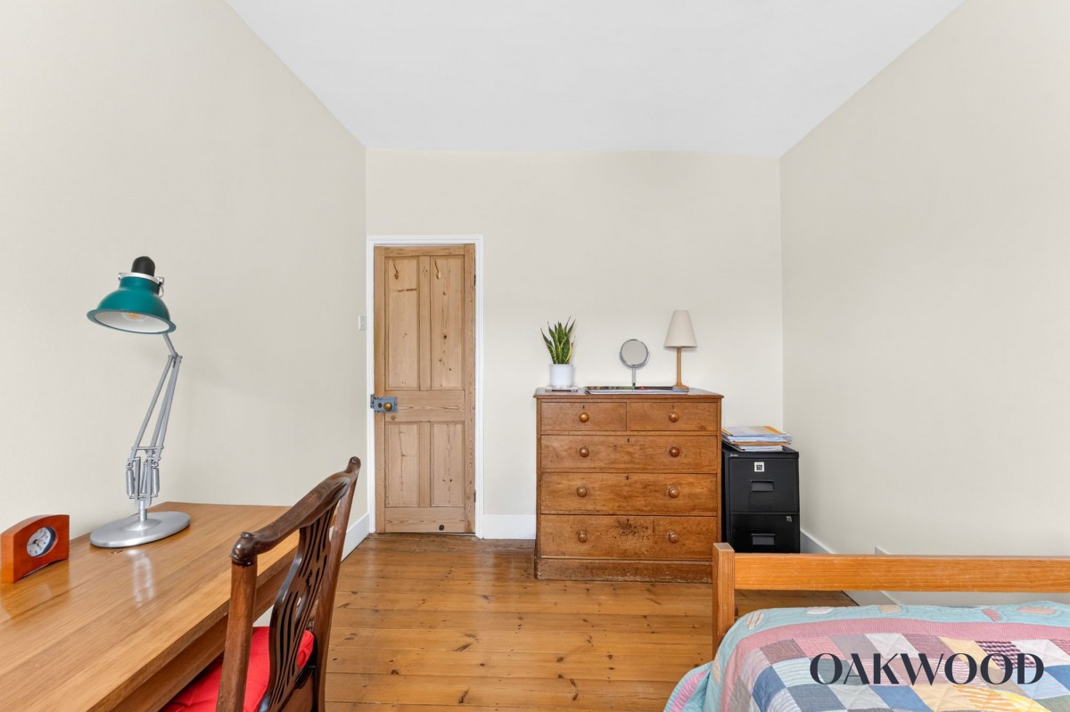 Image for London, N16 9NP
