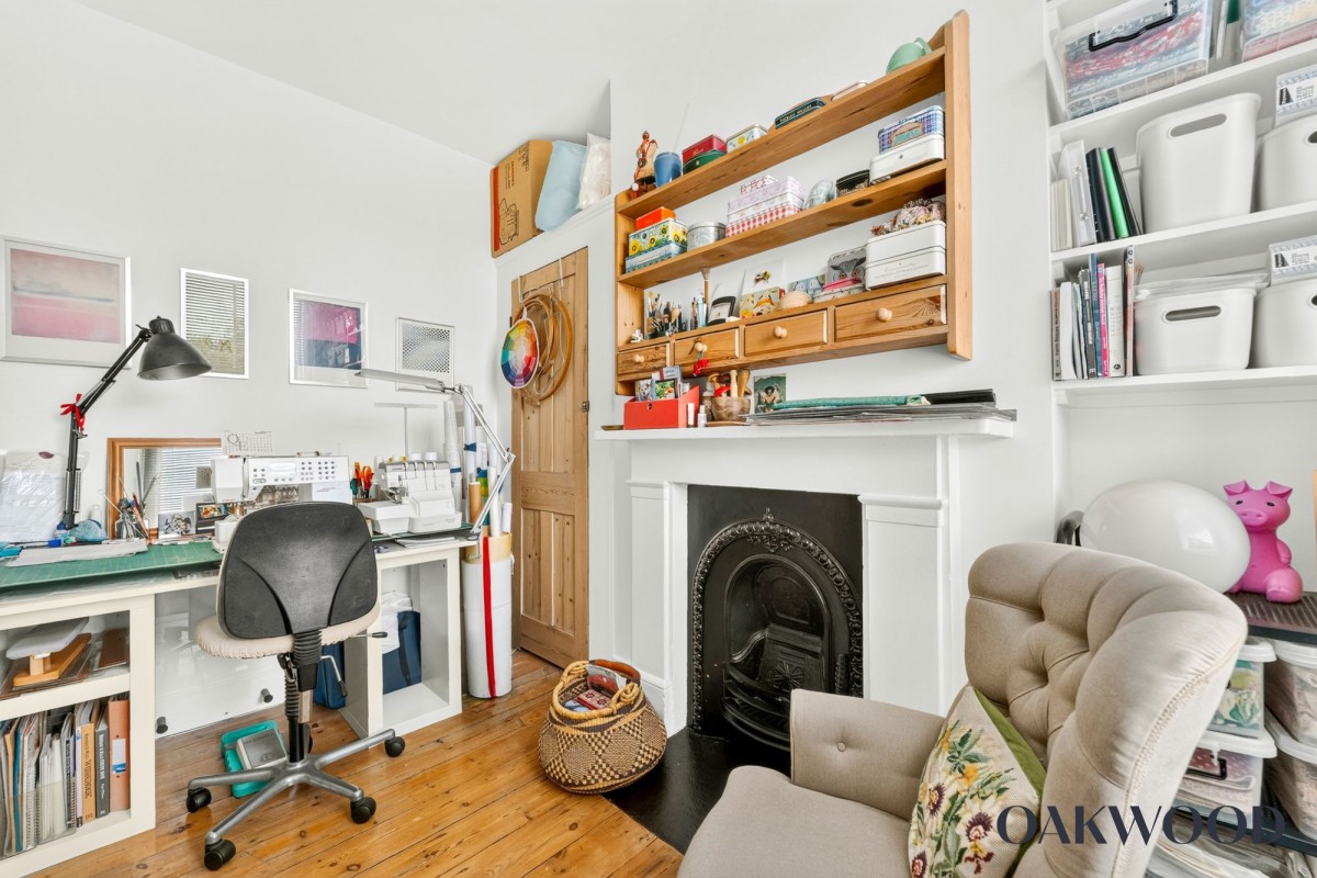 Image for London, N16 9NP