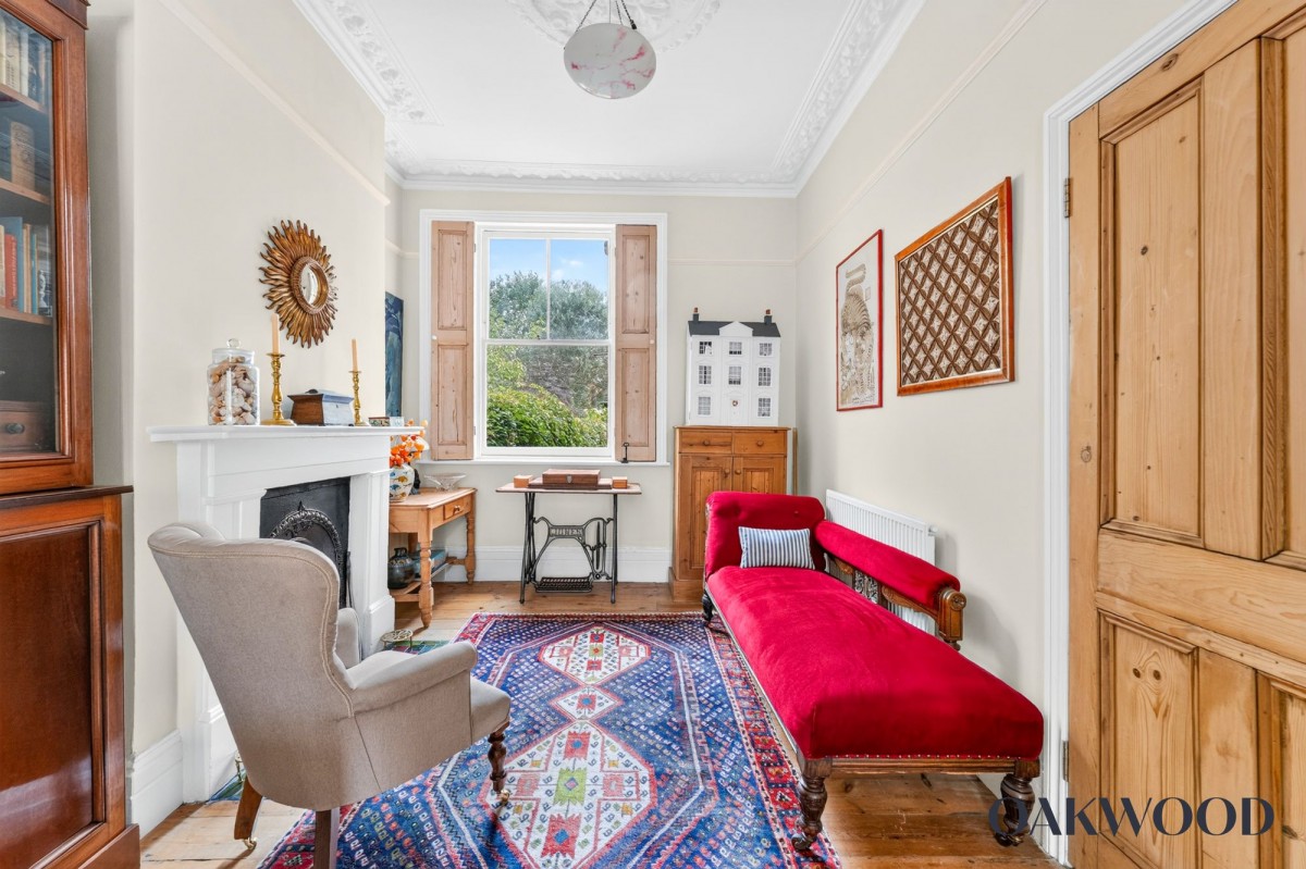 Image for London, N16 9NP