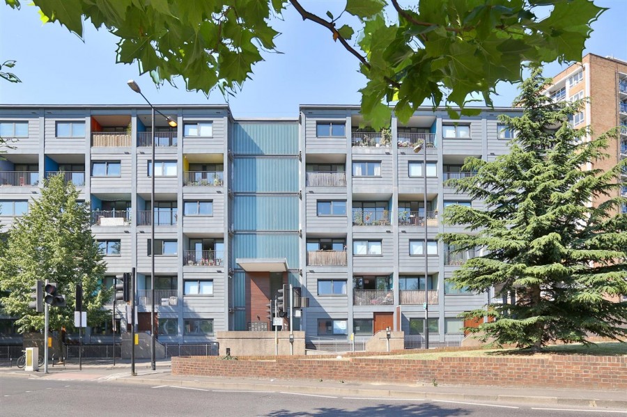 Raines Court, N16 7DG