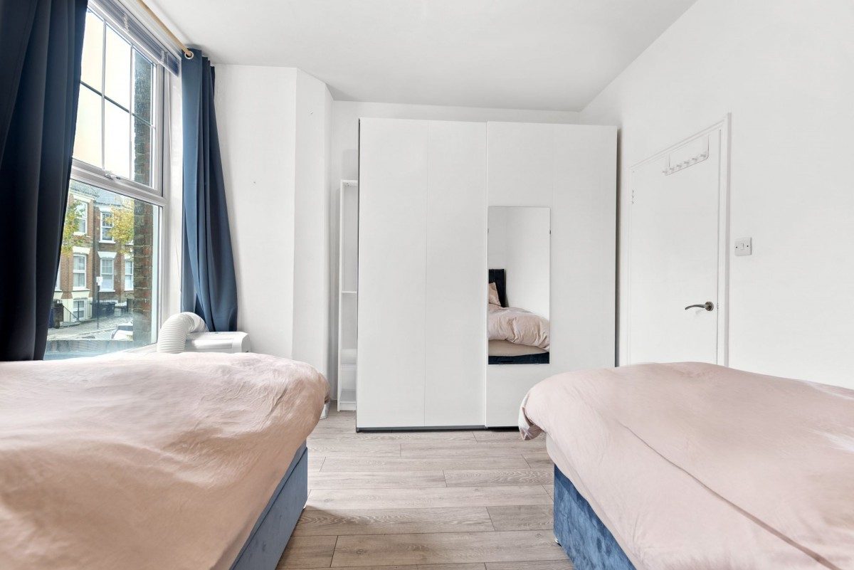 Image for London, N16 6HR