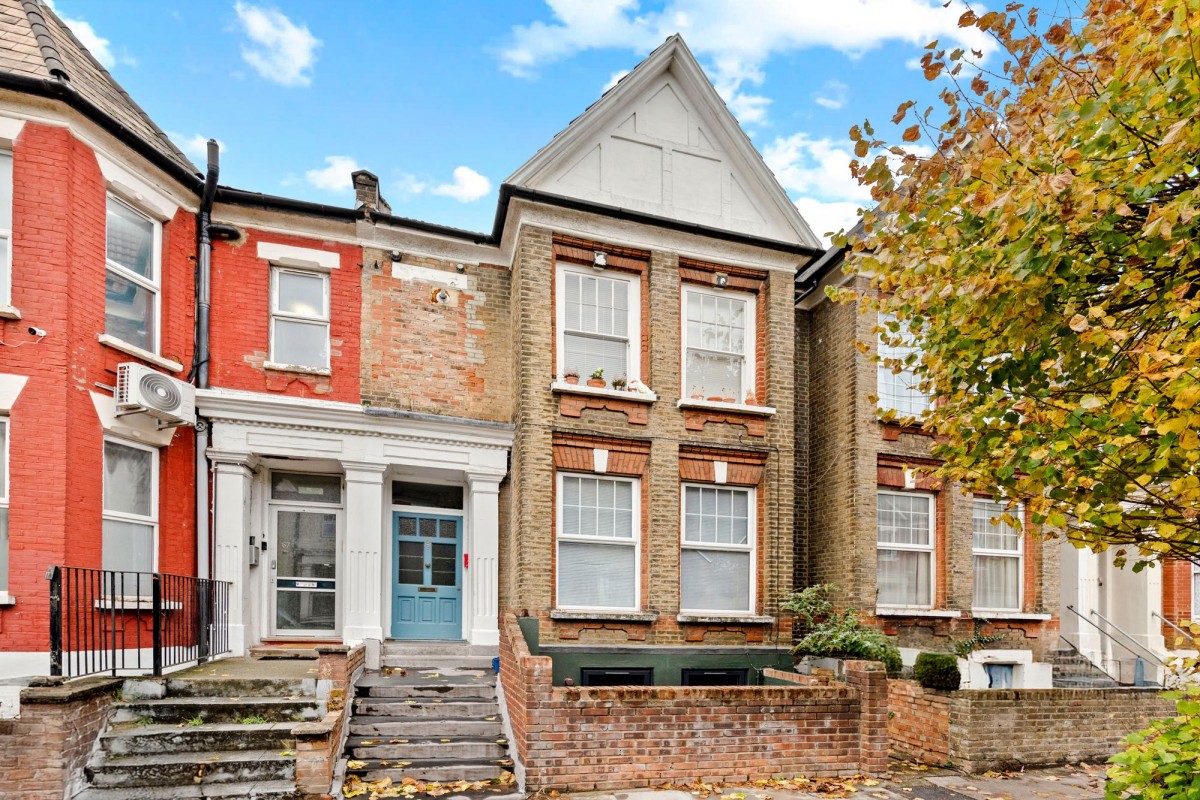 Image for London, N16 6HR