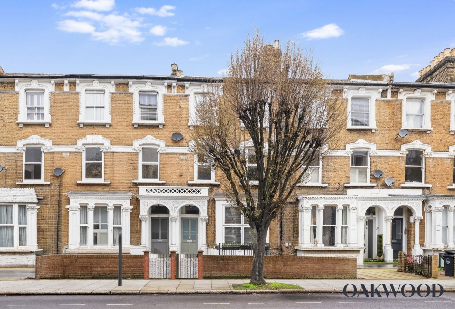 17 Brownswood Road, N4 2HP