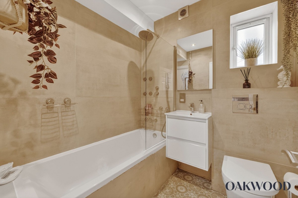 Image for 17 Brownswood Road, N4 2HP