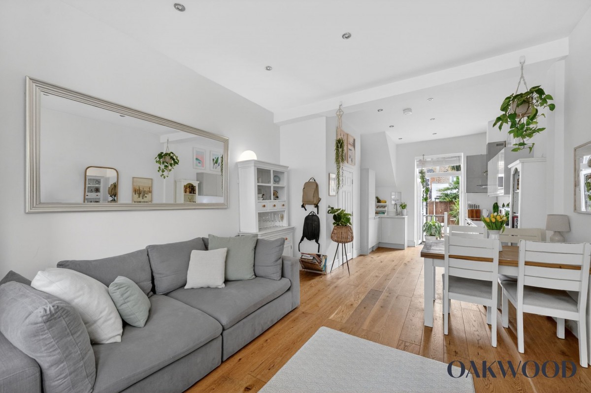 Image for 17 Brownswood Road, N4 2HP