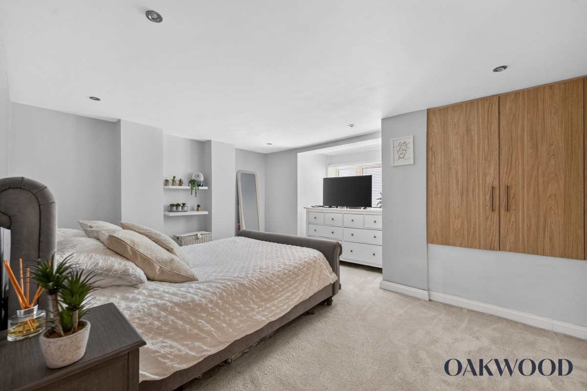 Image for 17 Brownswood Road, N4 2HP